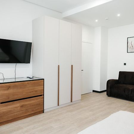 Select Hotel Lviv Exterior photo